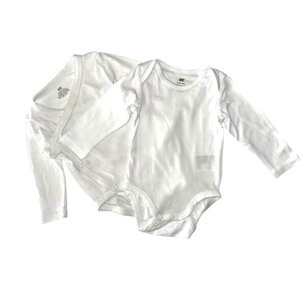 1 LOT de 2 BODIES- H&M - 3 mois
